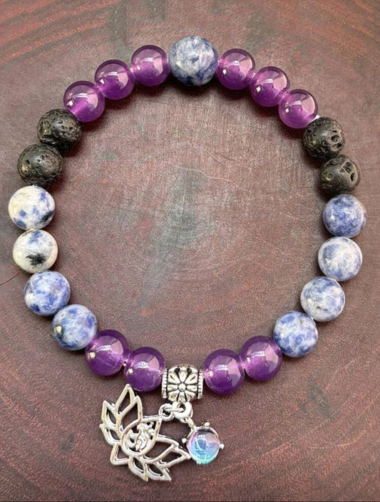 Lotus-Armband mit Amethyst, Sodalith & Lavastein
